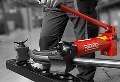 Использование трубогиба гидравлического ручного с открытой пластиной Ridgid HBO382
